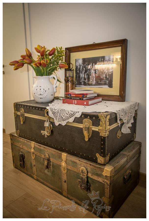 B&B La Piazzetta Delle Regine โรม ภายนอก รูปภาพ